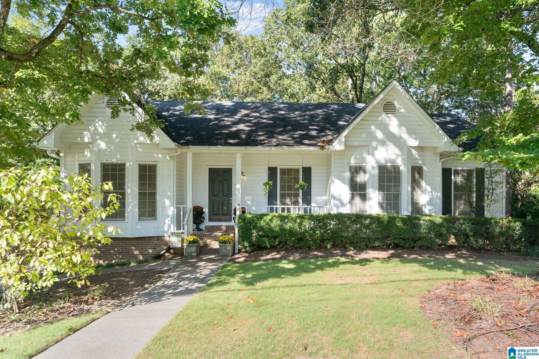 1303 Sequoia Trail Alabaster, AL 35007 - Photo 1 of 26