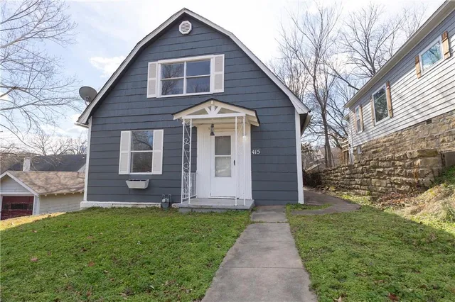 $65,000 | 415 Westminster Place, Independence, KS 67301