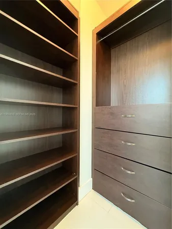 $3,000 | 2775 Northeast 187th Street, Unit PH2, Aventura, FL 33180