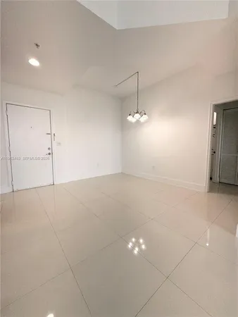 $3,000 | 2775 Northeast 187th Street, Unit PH2, Aventura, FL 33180