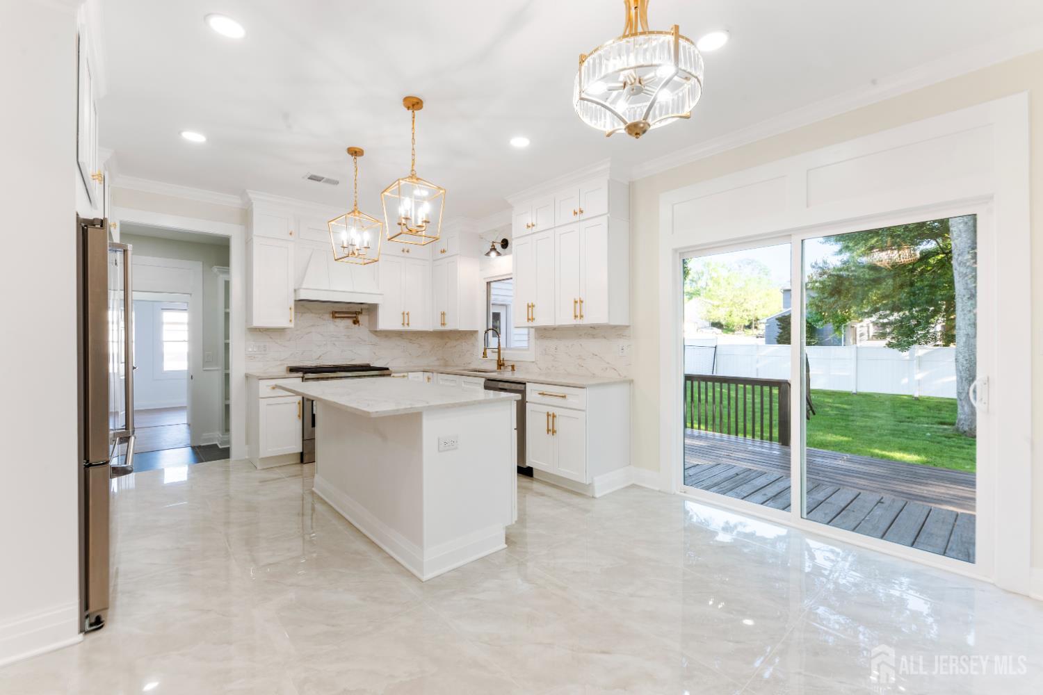975 Inman Avenue Edison, NJ 08820 - Photo 14 of 62