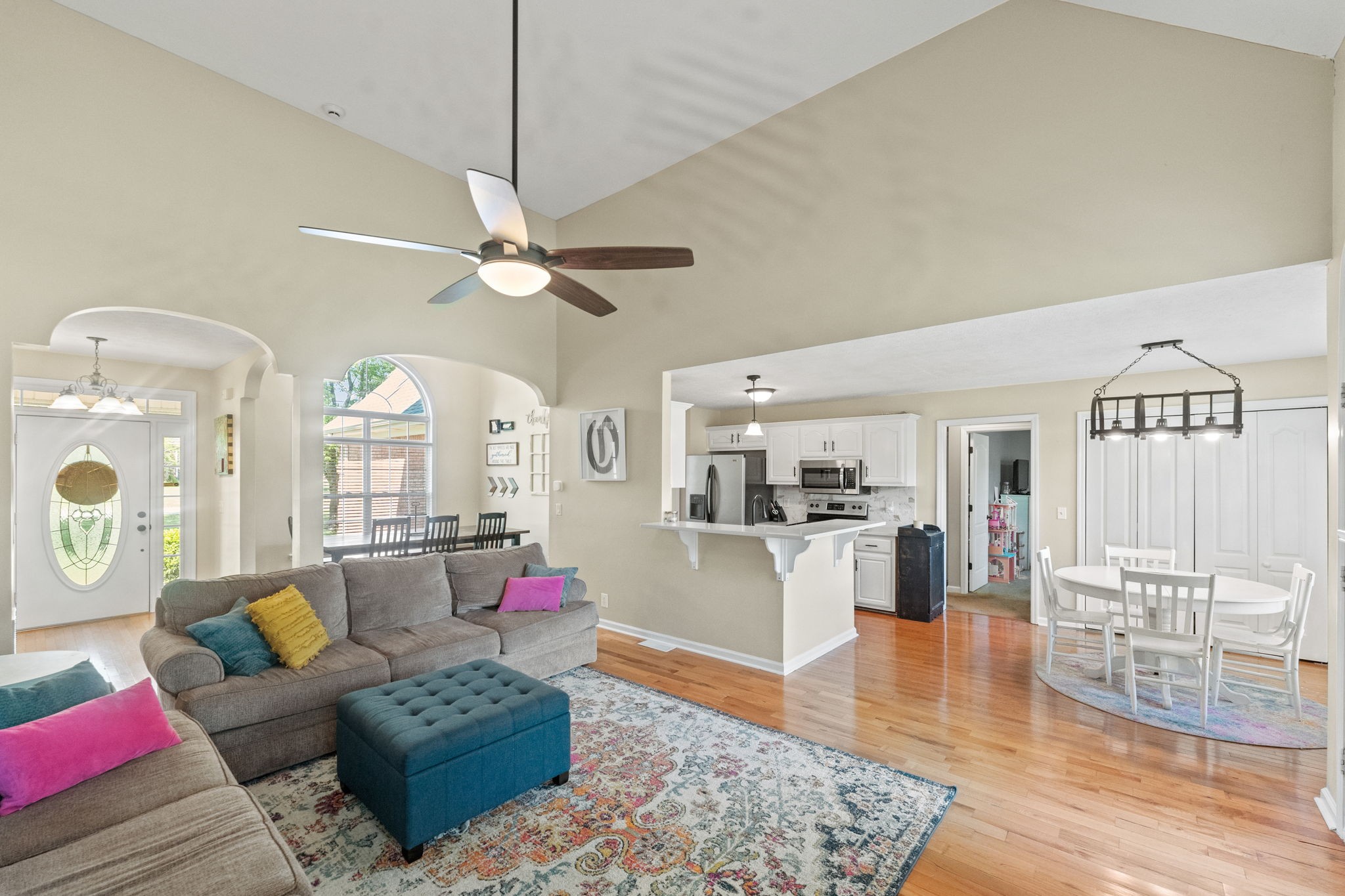 101 Lorelle Circle Portland, TN 37148 - Photo 6 of 21 a living room with furniture and a view of kitchen