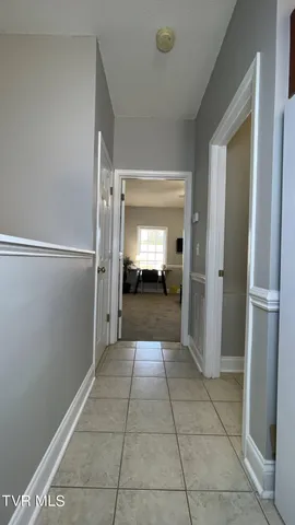 $2,500 | 169 East Grande Avenue, Unit 200, Johnson City, TN 37601