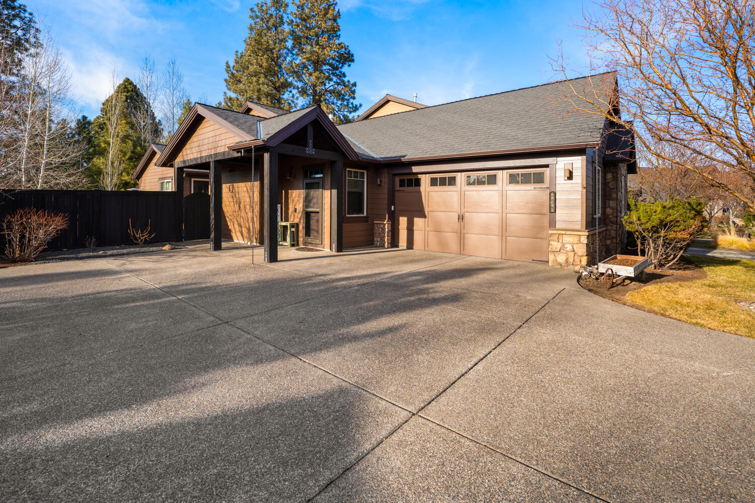 60291 Addie Triplett Loop Bend, OR 97702 - Photo 2 of 47 60291AddieTriplett-45