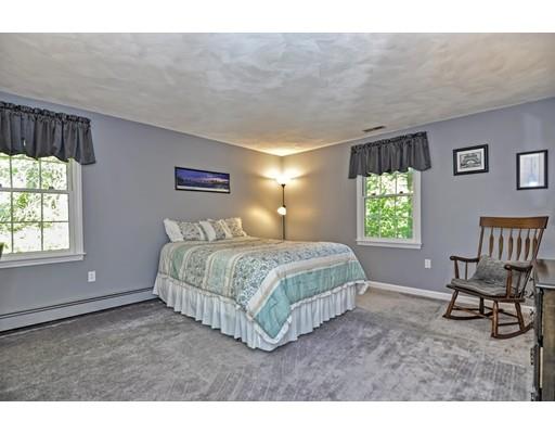 8 Jefferson Road Franklin, MA 02038 - Photo 23 of 38 Gallery Image 23