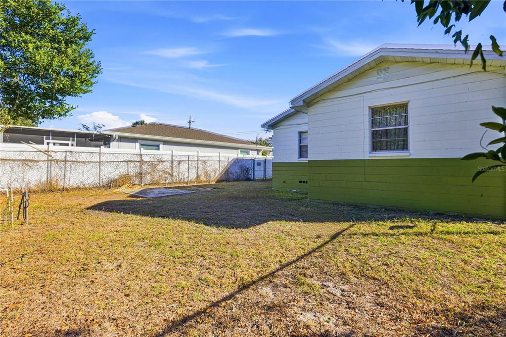 1014 East Okaloosa Avenue Tampa, FL 33604 - Photo 24 of 37