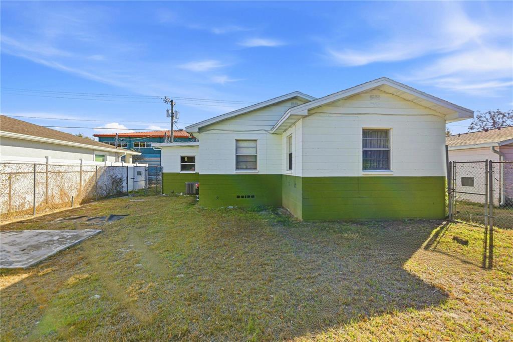 1014 East Okaloosa Avenue Tampa, FL 33604 - Photo 25 of 37