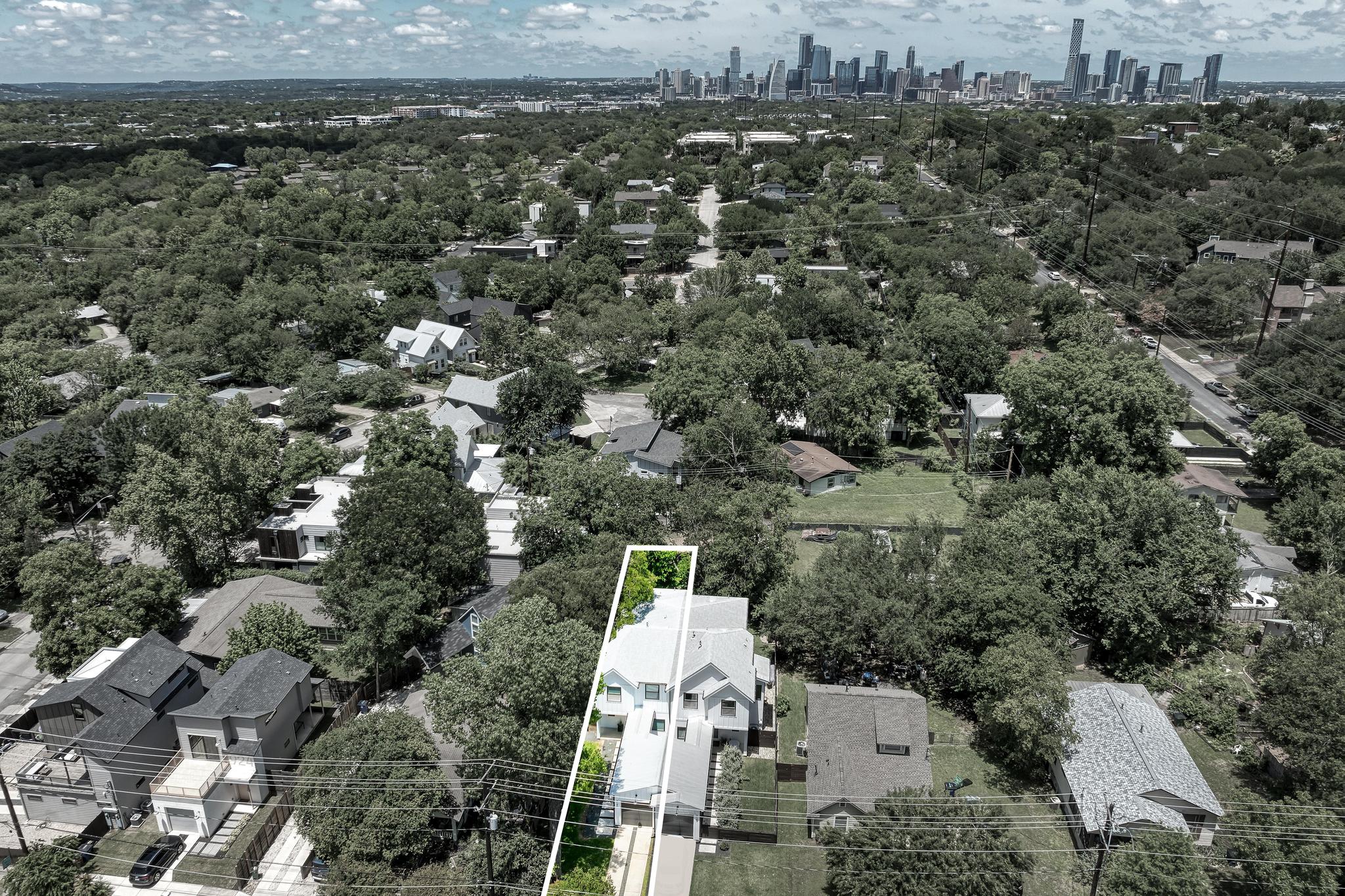 918 Cardinal Lane, Unit A Austin, TX 78704 - Photo 37 of 40 Walk, scoot or bike over to the OG Summer Moon Coffee and local pizza spots plus Galindo elementary, the South Austin Community Gardens and nearby Recreation Center & Courts.