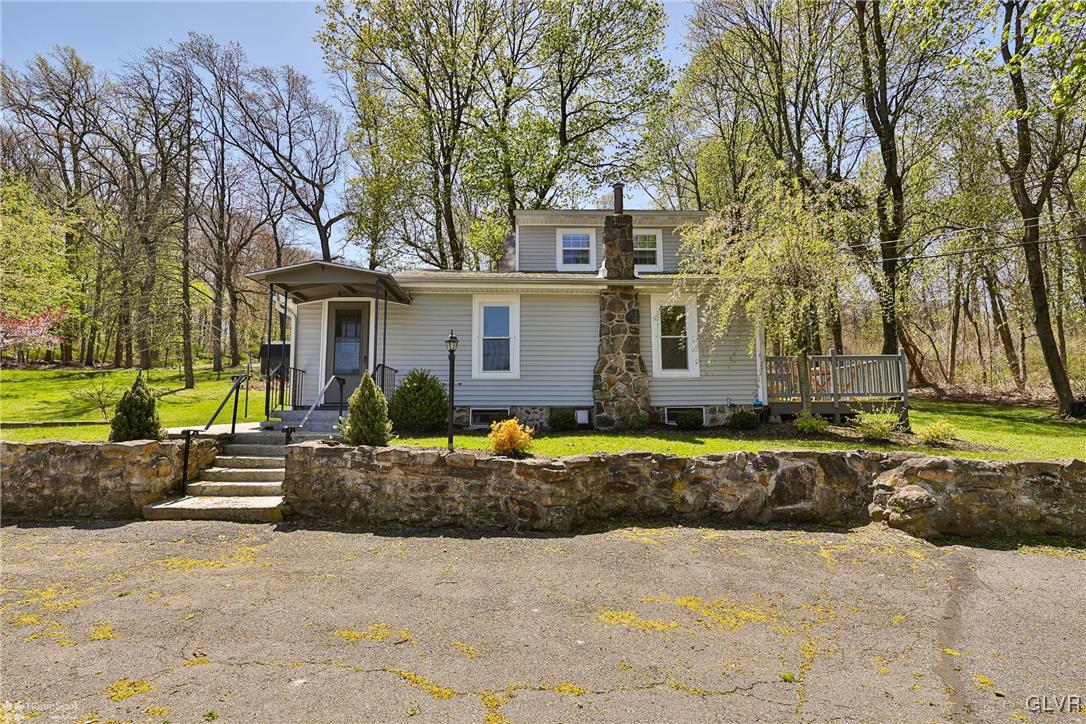 1438 Seidersville Road Bethlehem, PA 18015 - Photo 1 of 26 Gallery Image 1