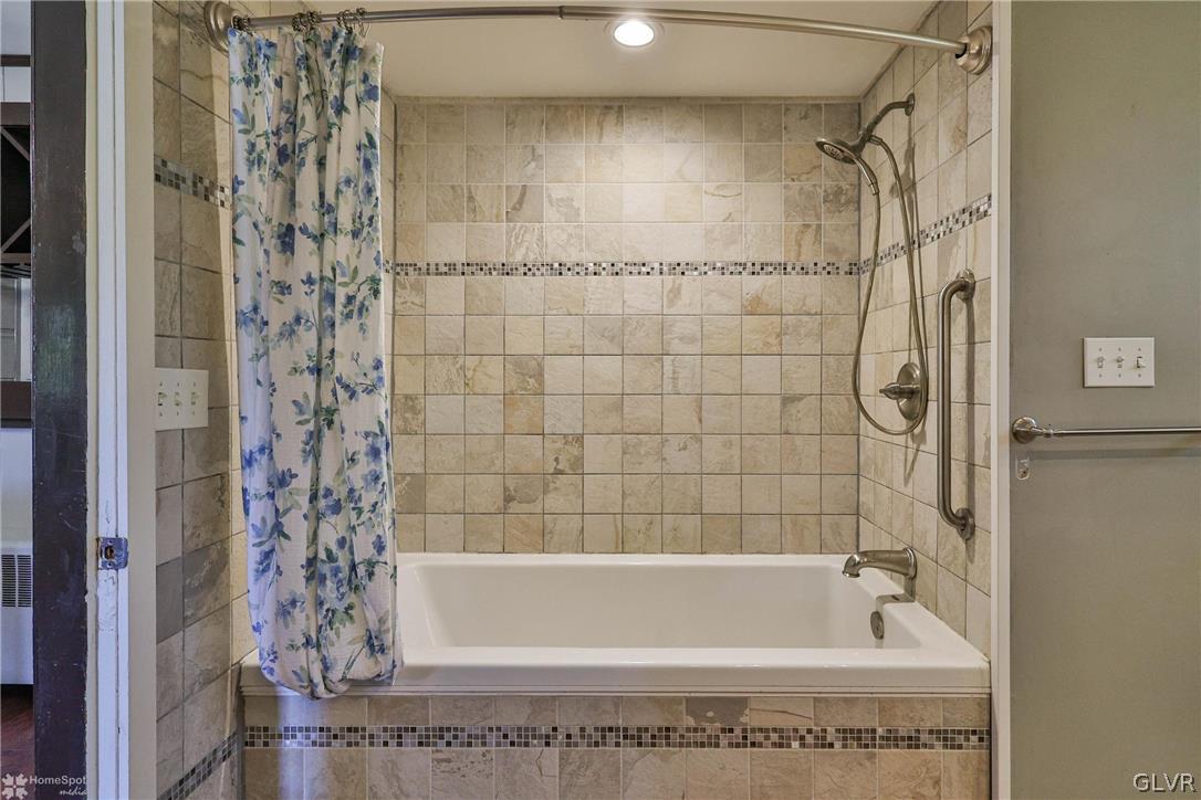 1438 Seidersville Road Bethlehem, PA 18015 - Photo 11 of 26 Gallery Image 11