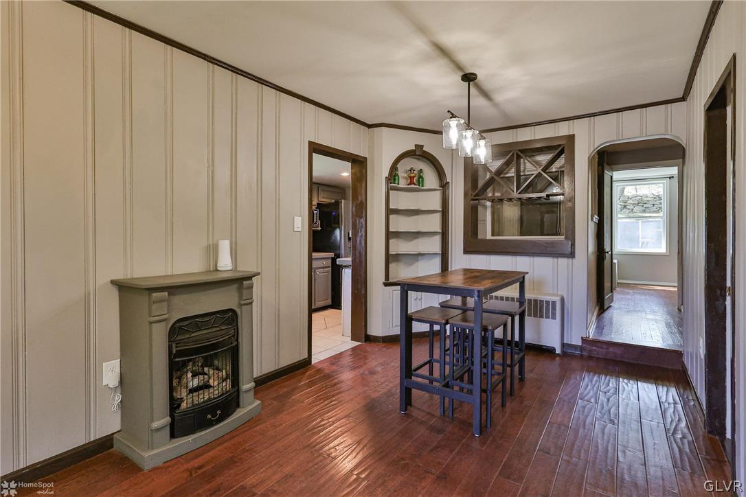 1438 Seidersville Road Bethlehem, PA 18015 - Photo 4 of 26 Gallery Image 4