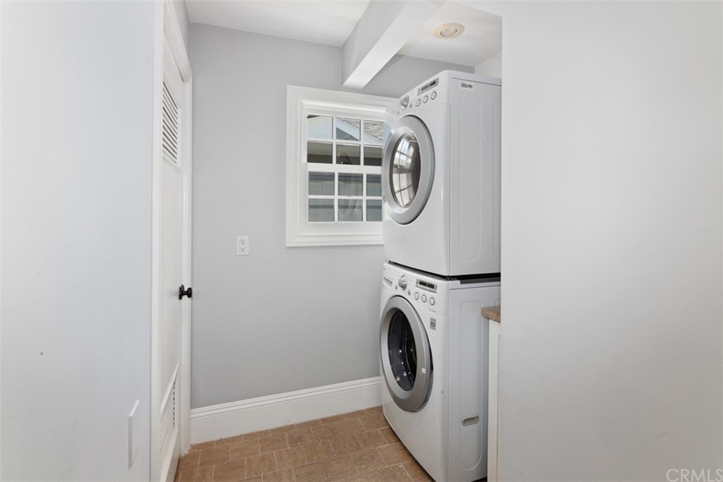 2596 Crestview Drive Newport Beach, CA 92663 - Photo 32 of 54 Laundry Room.