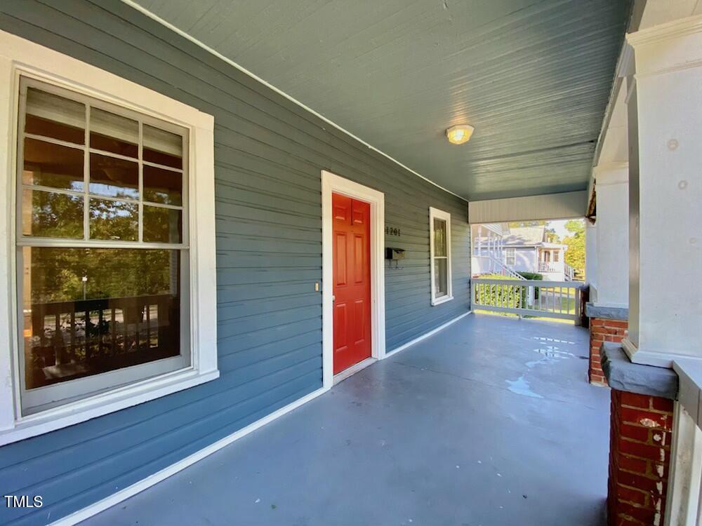 1201 Berkeley Street Durham, NC 27705 - Photo 5 of 33 tempImage9bvdSJ