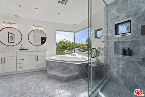 $2,450,000 | 11170 Orville Street, Culver City, CA 90230