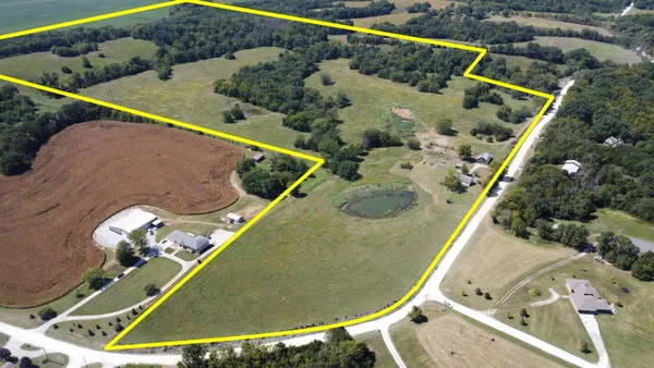 $799,999 | 16848 Guyers Ford Drive, Boonville, MO 65233