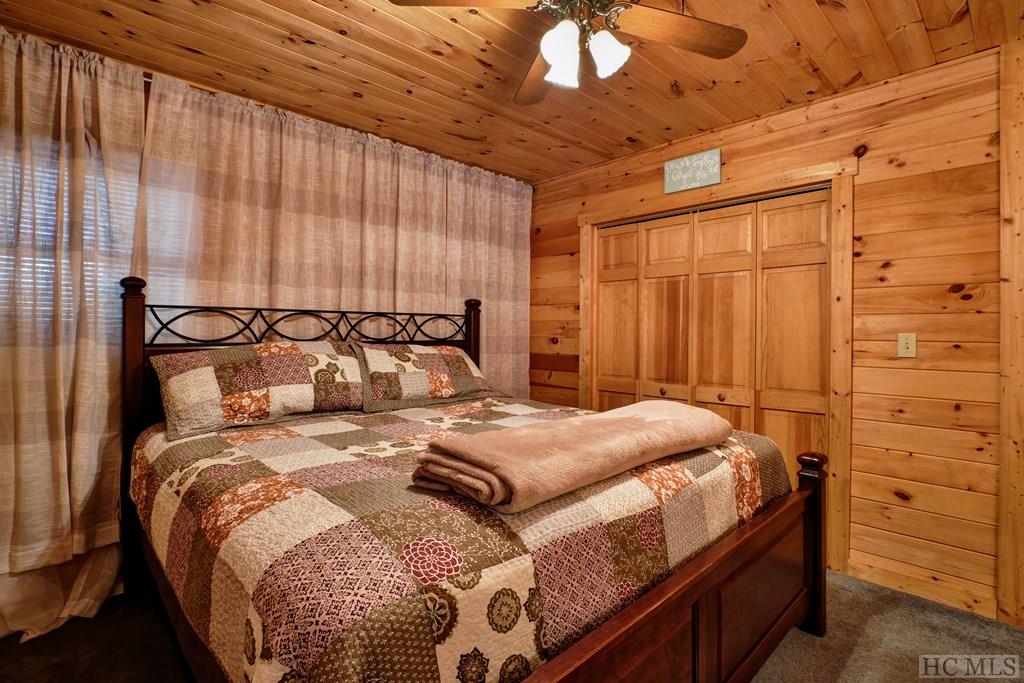 534 Marlett Road Cullowhee, NC 28723 - Photo 11 of 17 Gallery Image 11