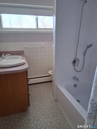 $149,900 | 250 Centerbrook Road, Hamden, CT 06518