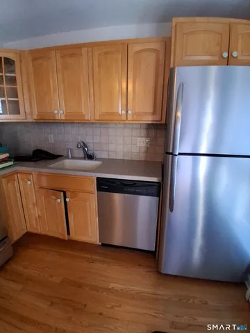 $159,900 | 250 Centerbrook Road, Hamden, CT 06518