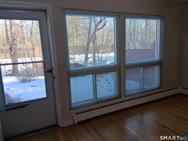 $149,900 | 250 Centerbrook Road, Hamden, CT 06518