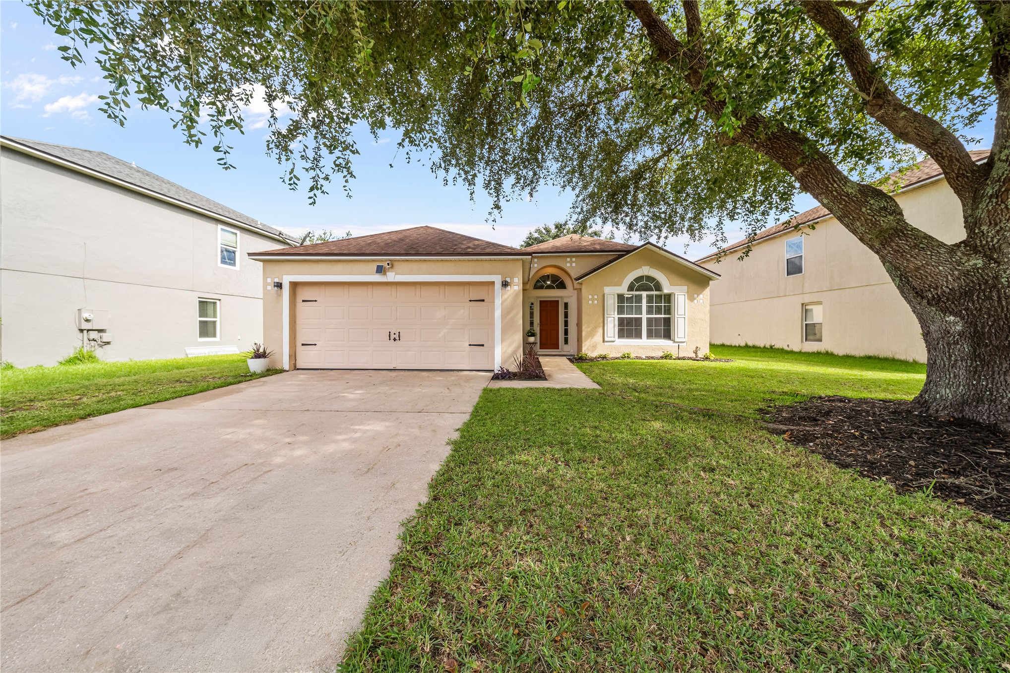 76170 Longleaf Loop Yulee, FL 32097 - Photo 1 of 32 Gallery Image 1