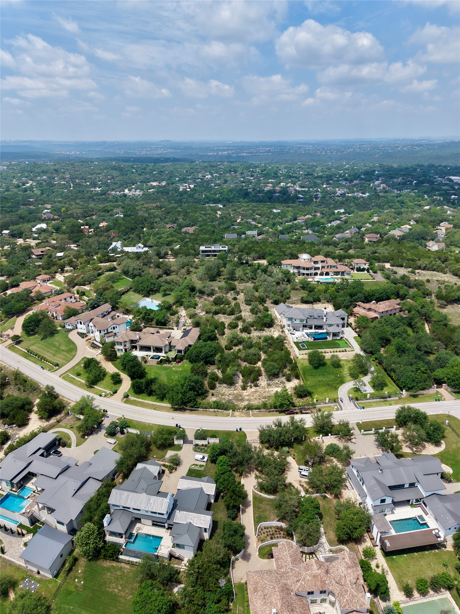 816 Marly Way Austin, TX 78733 - Photo 5 of 11