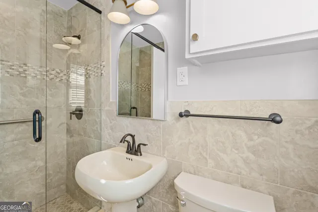 $575,000 | 107 Beacham Drive, Athens, GA 30606