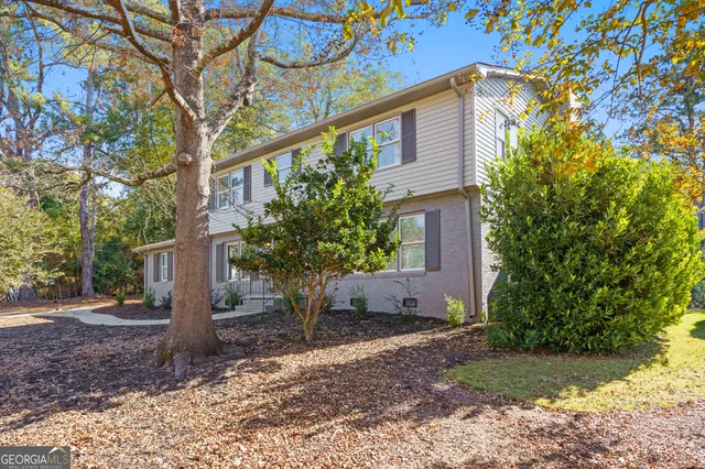 $575,000 | 107 Beacham Drive, Athens, GA 30606