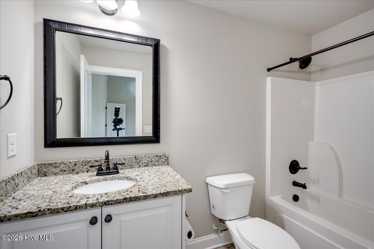 5751 Whispering Pnes Way Evans, GA 30809 - Photo 31 of 54 en suite