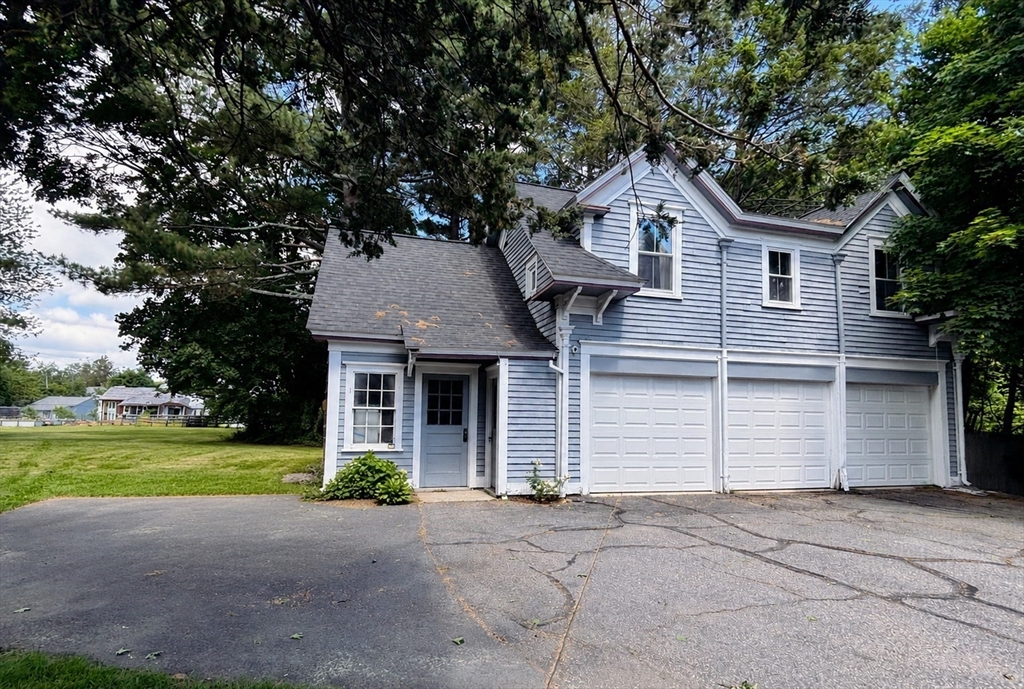 19 Maple Street, Unit 2 Uxbridge, MA 01569 - Photo 1 of 15