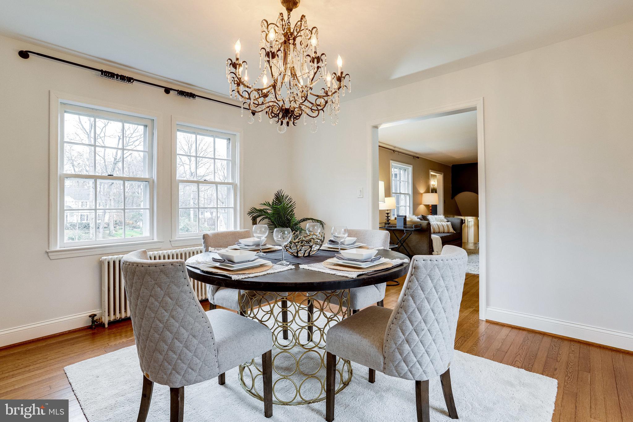 5946 Wilton Road Alexandria, VA 22310 - Photo 22 of 87 Did I mention lots of natural light?