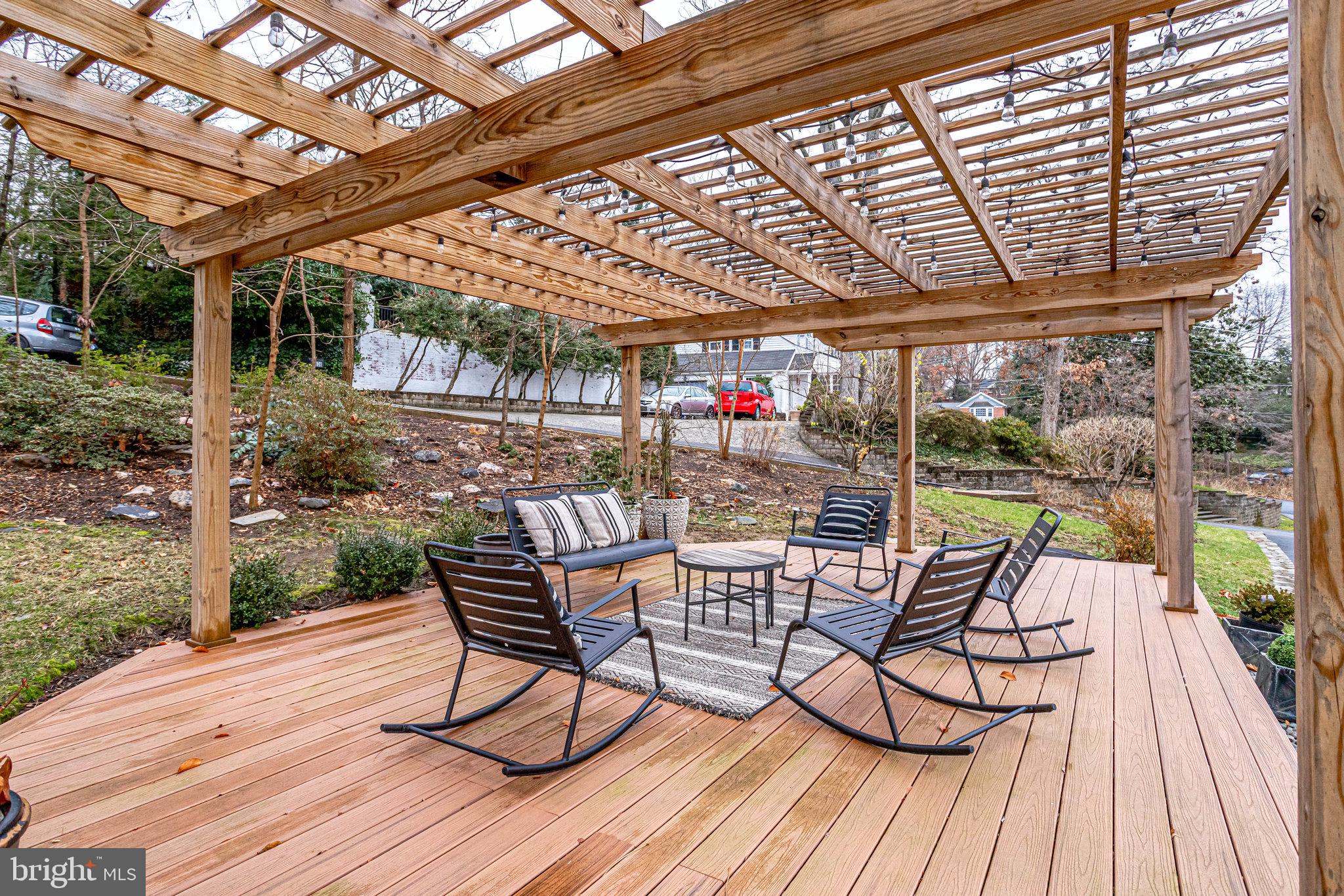 5946 Wilton Road Alexandria, VA 22310 - Photo 73 of 87 Your outdoor hosting dreams can come true!
