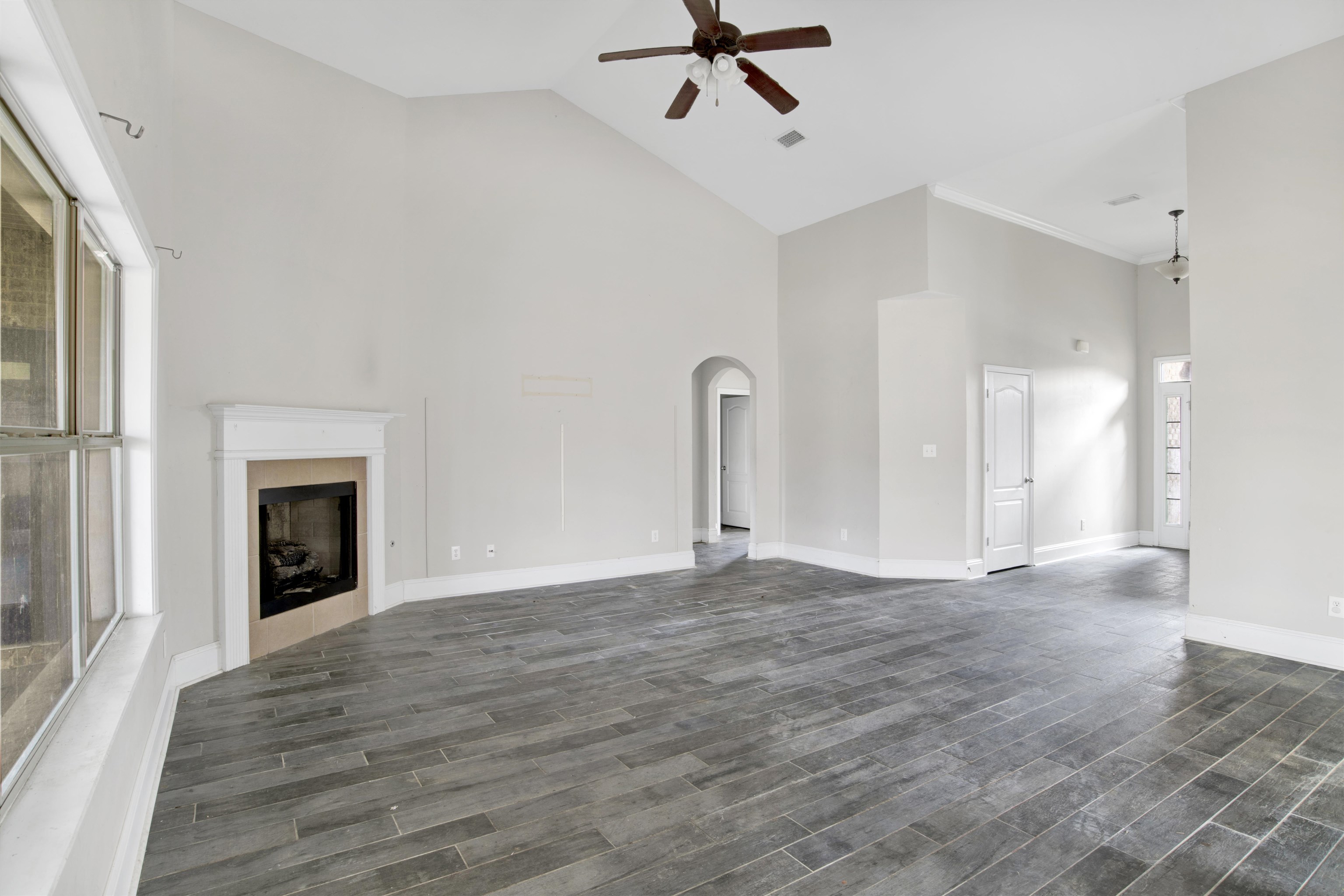 11185 Roanoke Loop Daphne, AL 36526 - Photo 6 of 24