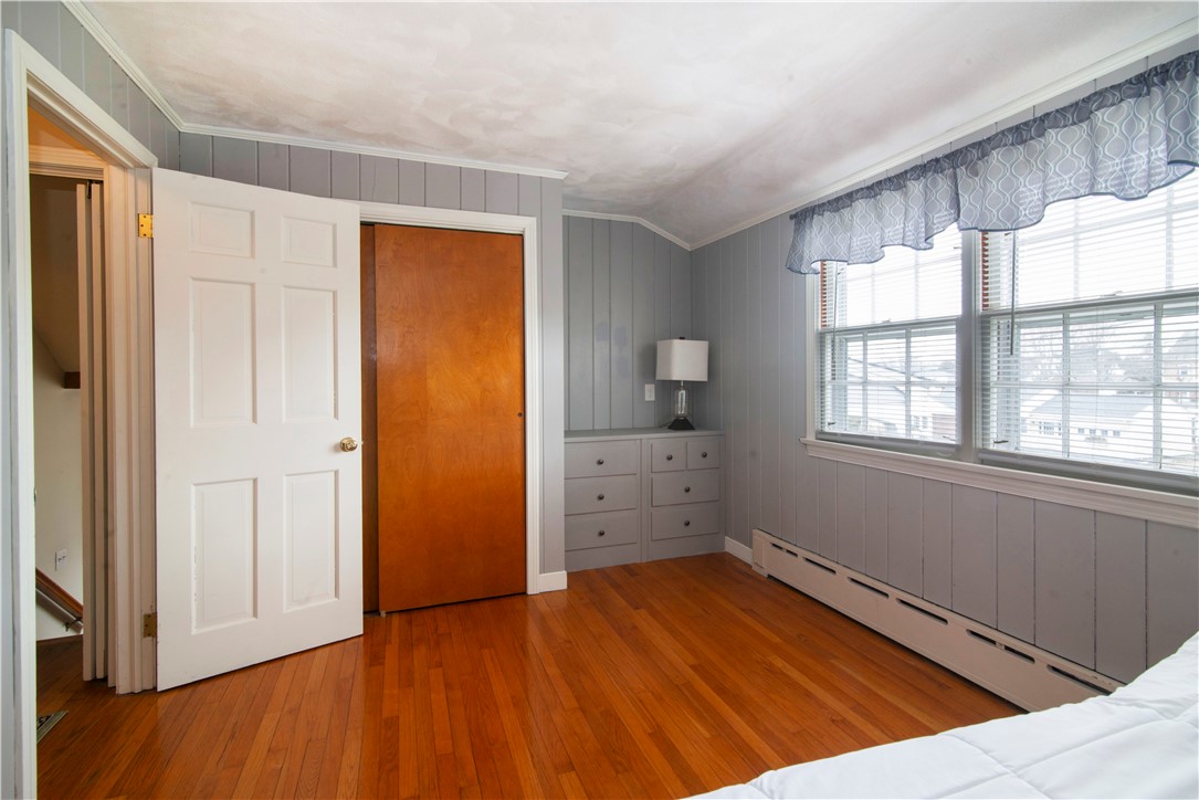 52 Bellevue Avenue Westerly, RI 02891 - Photo 10 of 18