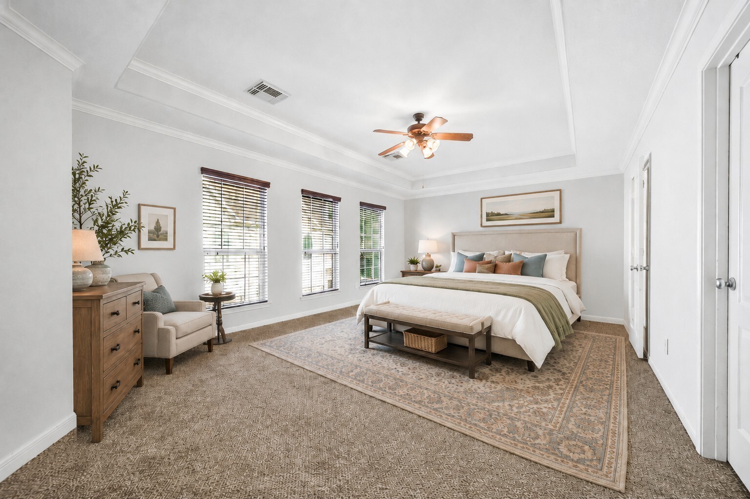 2618 Shady Acres Court Houston, TX 77008 - Photo 5 of 40 Photos Staged Using AI