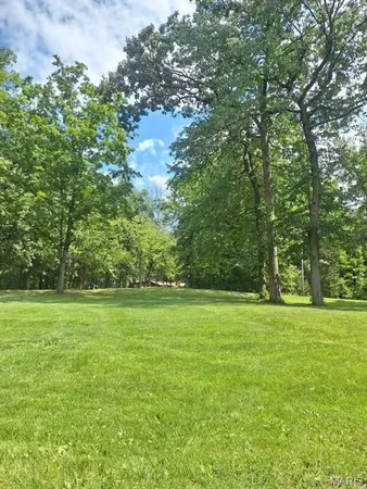 $289,000 | 9745 East Cottonwood Lane, Bloomsdale, MO 63627