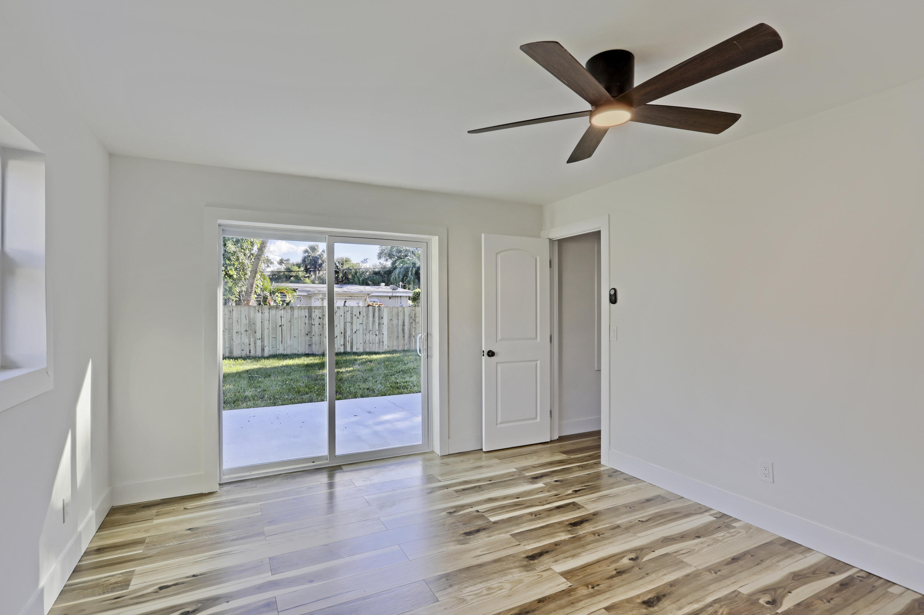 2674 Lone Pine Road Palm Beach Gardens, FL 33410 - Photo 39 of 61 40__20a8010-hdr(7)_cc