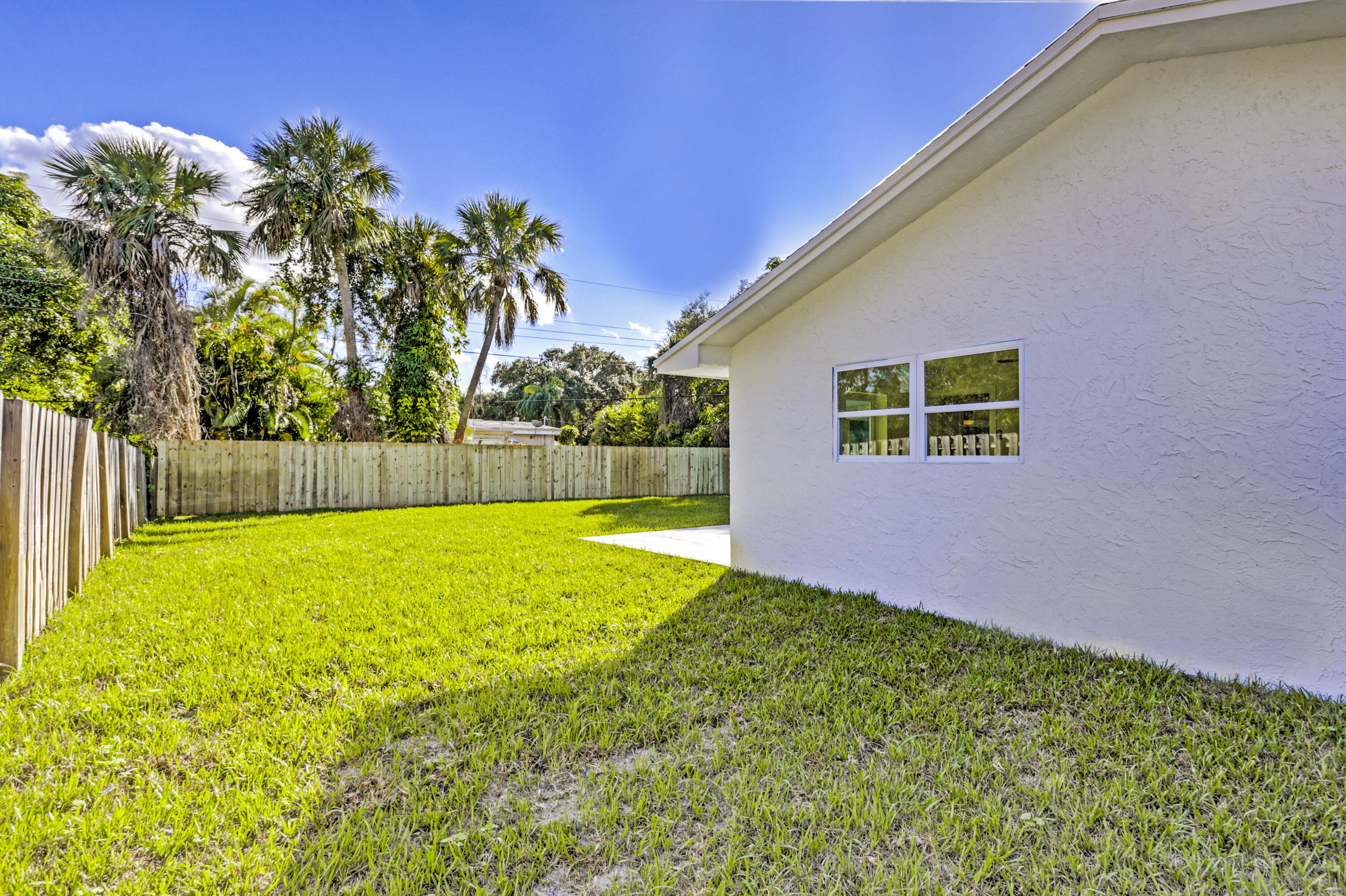 2674 Lone Pine Road Palm Beach Gardens, FL 33410 - Photo 51 of 61 60__20a7668_69_70_71_72_73_74