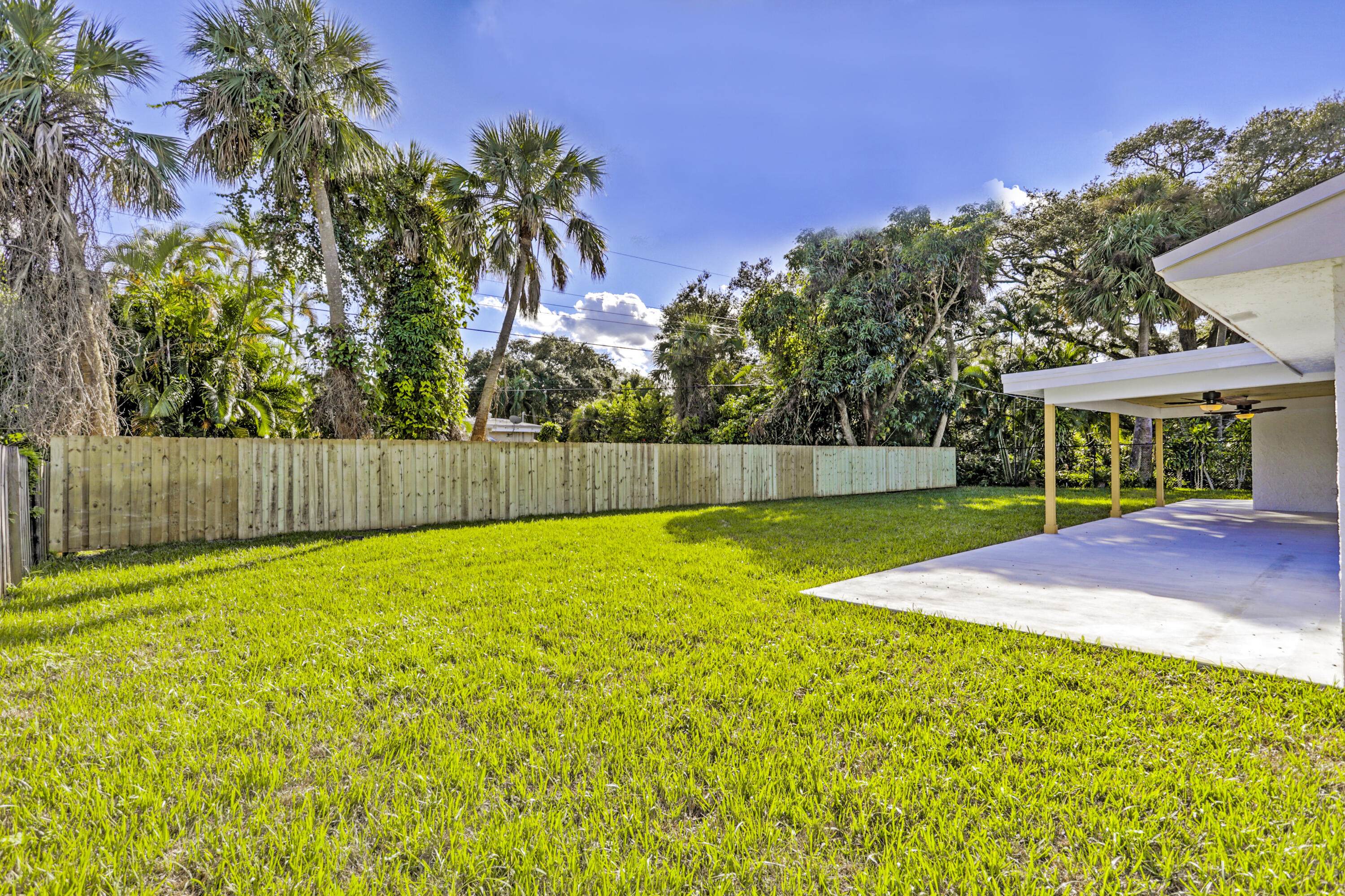 2674 Lone Pine Road Palm Beach Gardens, FL 33410 - Photo 52 of 61 61__20a7689_90_91_92_93_94_95