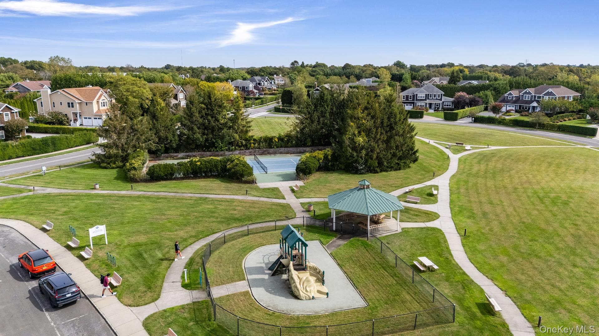 4 Spring Lane Southampton, NY 11968 - Photo 34 of 39