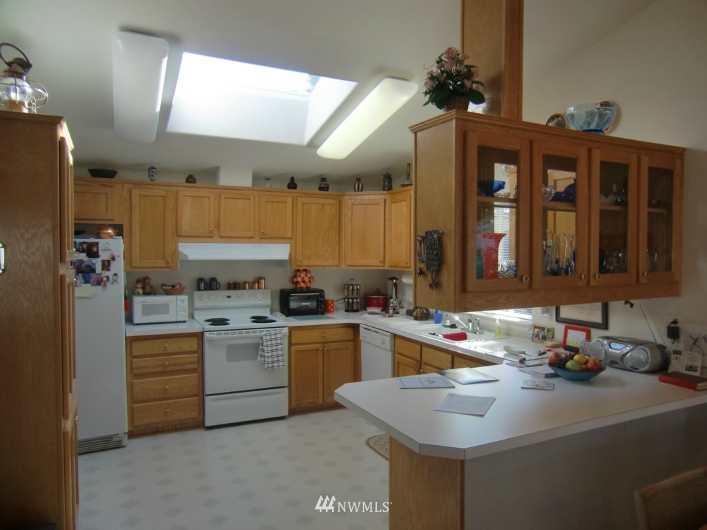 23825 15th Avenue Southeast, Unit 79 Bothell, WA 98021 - Photo 6 of 13