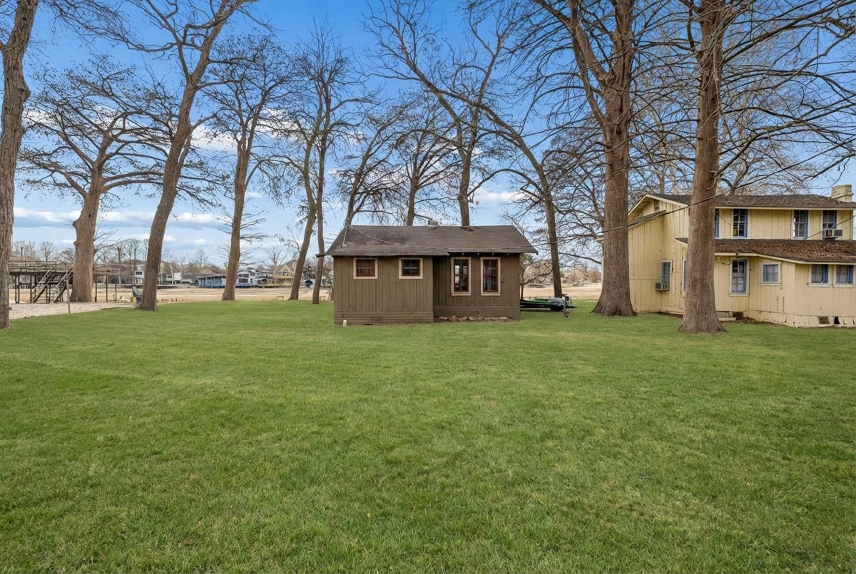 1307 Terminal Loop Road McQueeney, TX 78123 - Photo 16 of 23