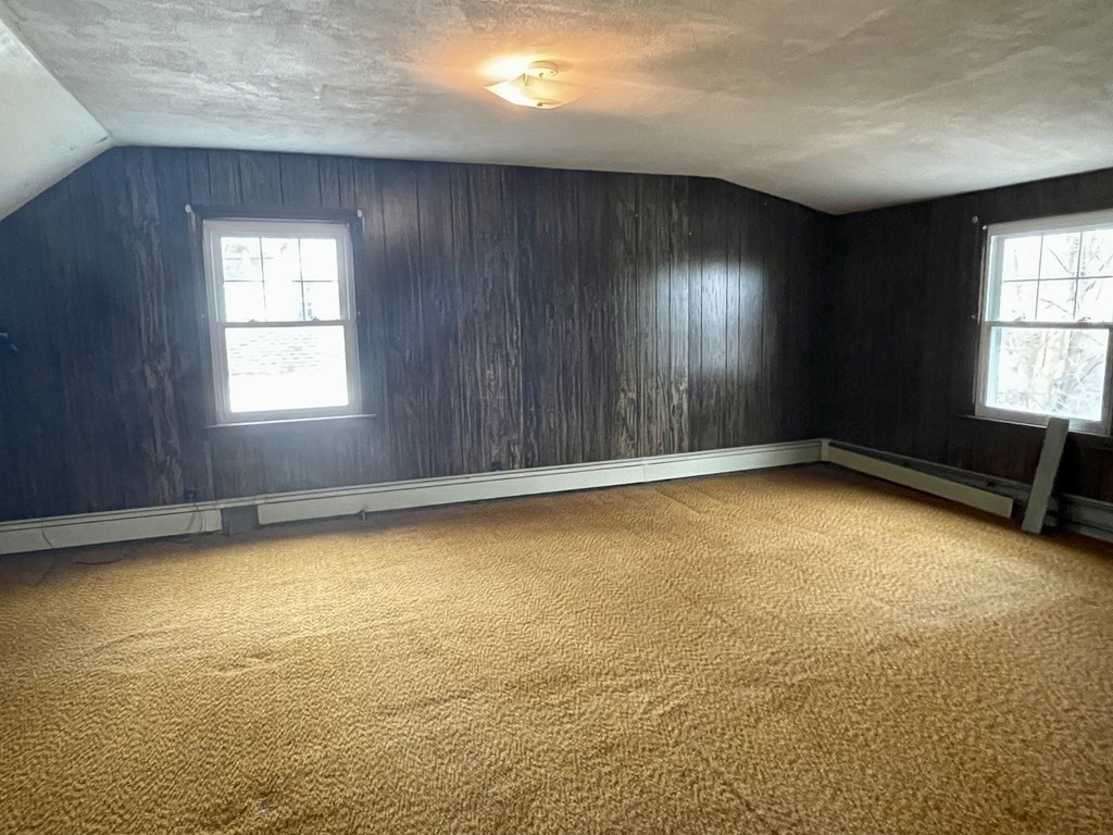 11 Manor Road Auburn, MA 01501 - Photo 25 of 31