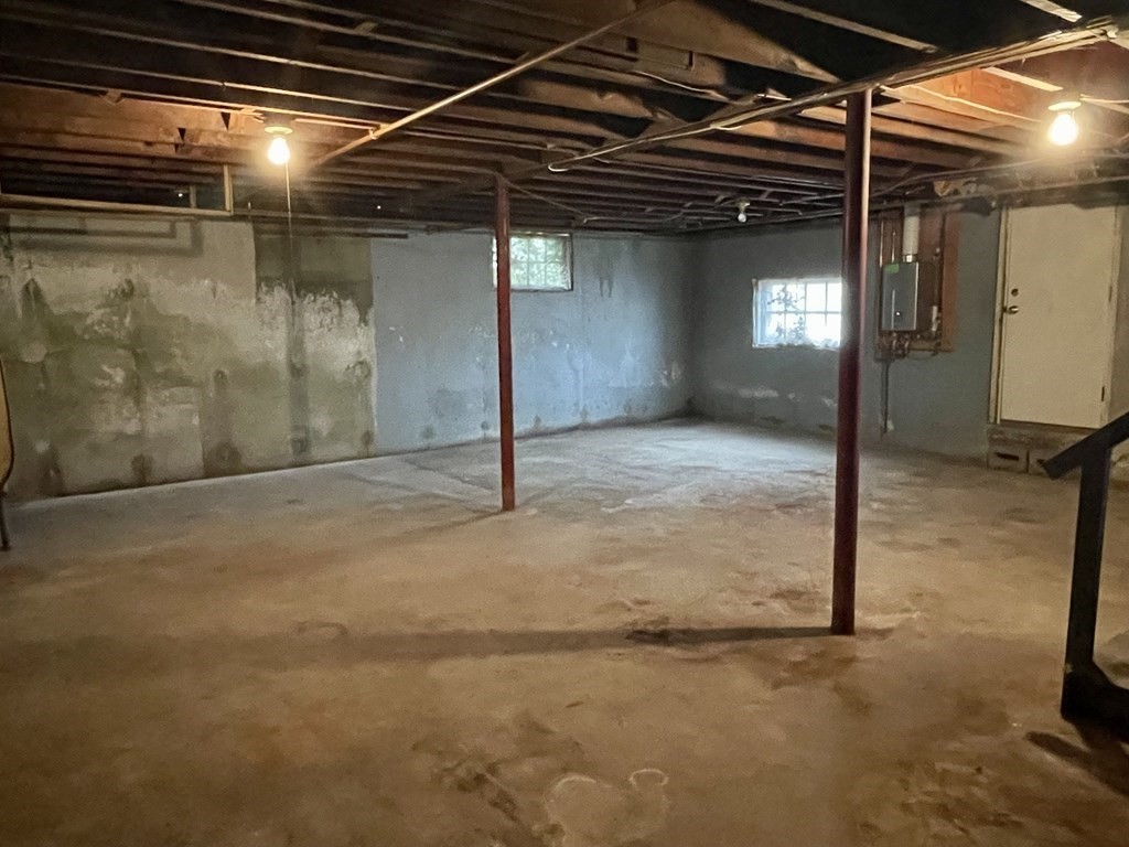 11 Manor Road Auburn, MA 01501 - Photo 28 of 31