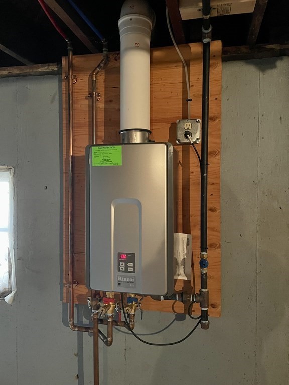 11 Manor Road Auburn, MA 01501 - Photo 31 of 31