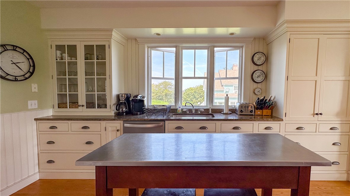 210 Old Town Road Block Island, RI 02807 - Photo 16 of 47 Kitchen facing east.