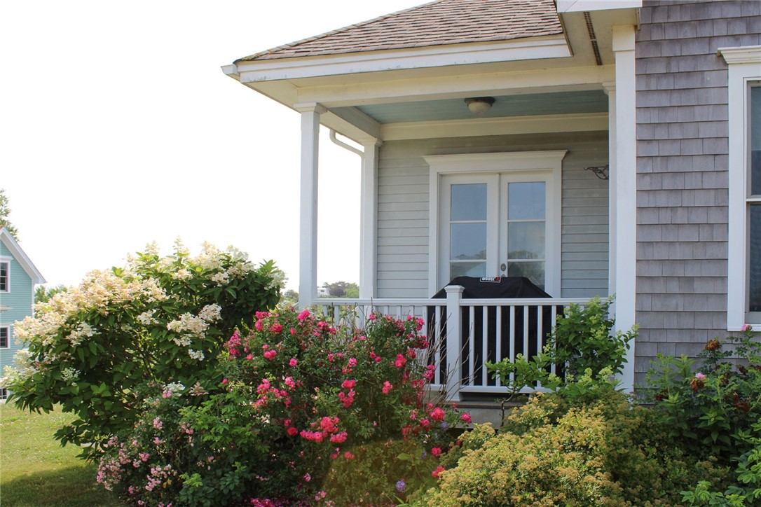 210 Old Town Road Block Island, RI 02807 - Photo 5 of 47 East porch/grilling area.