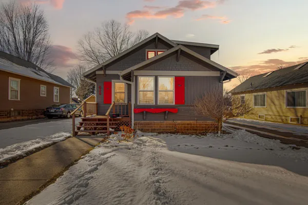 $269,900 | 836 7th Avenue Southwest, Faribault, MN 55021