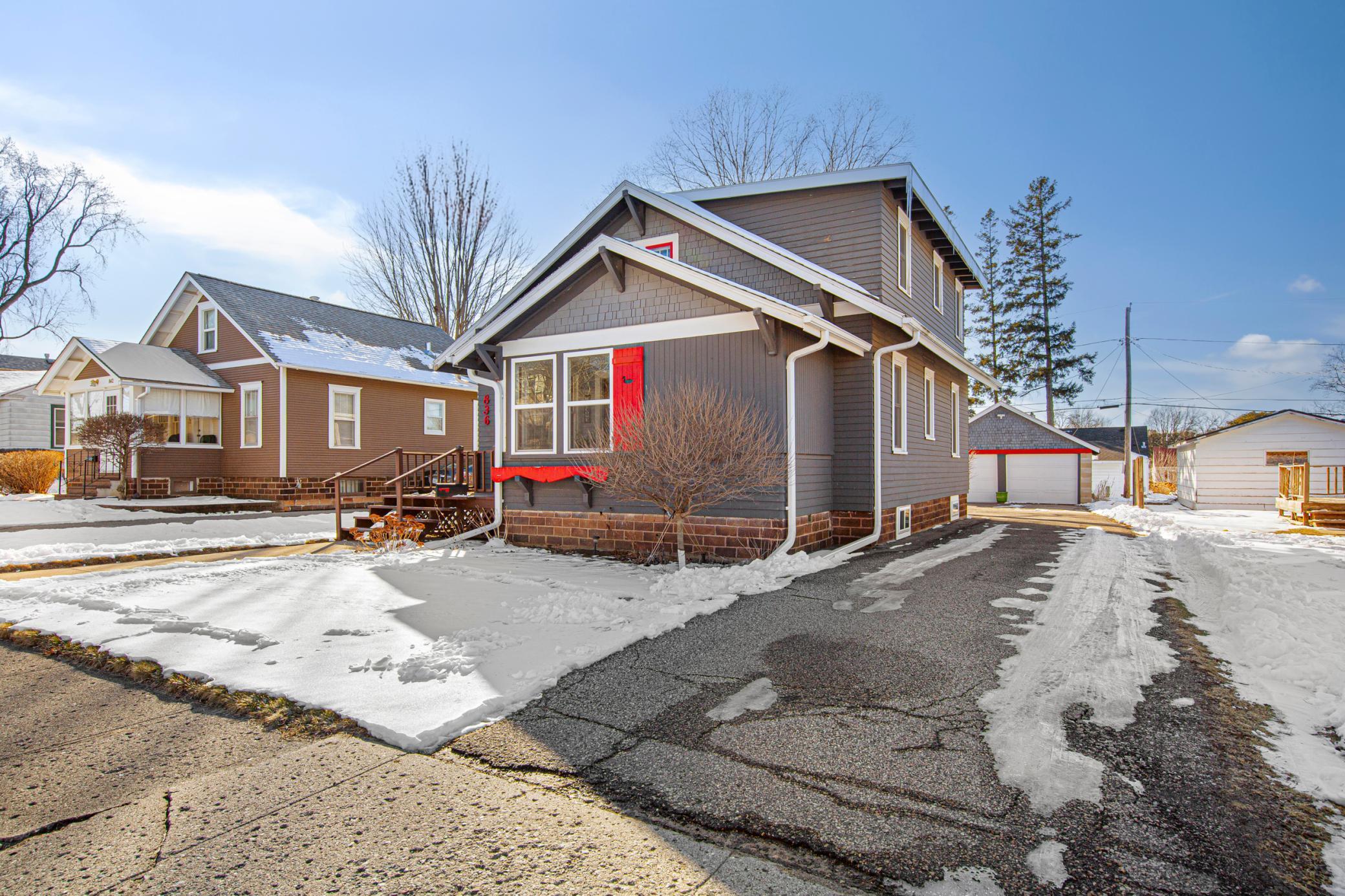 836 7th Avenue Southwest Faribault, MN 55021 - Photo 2 of 36