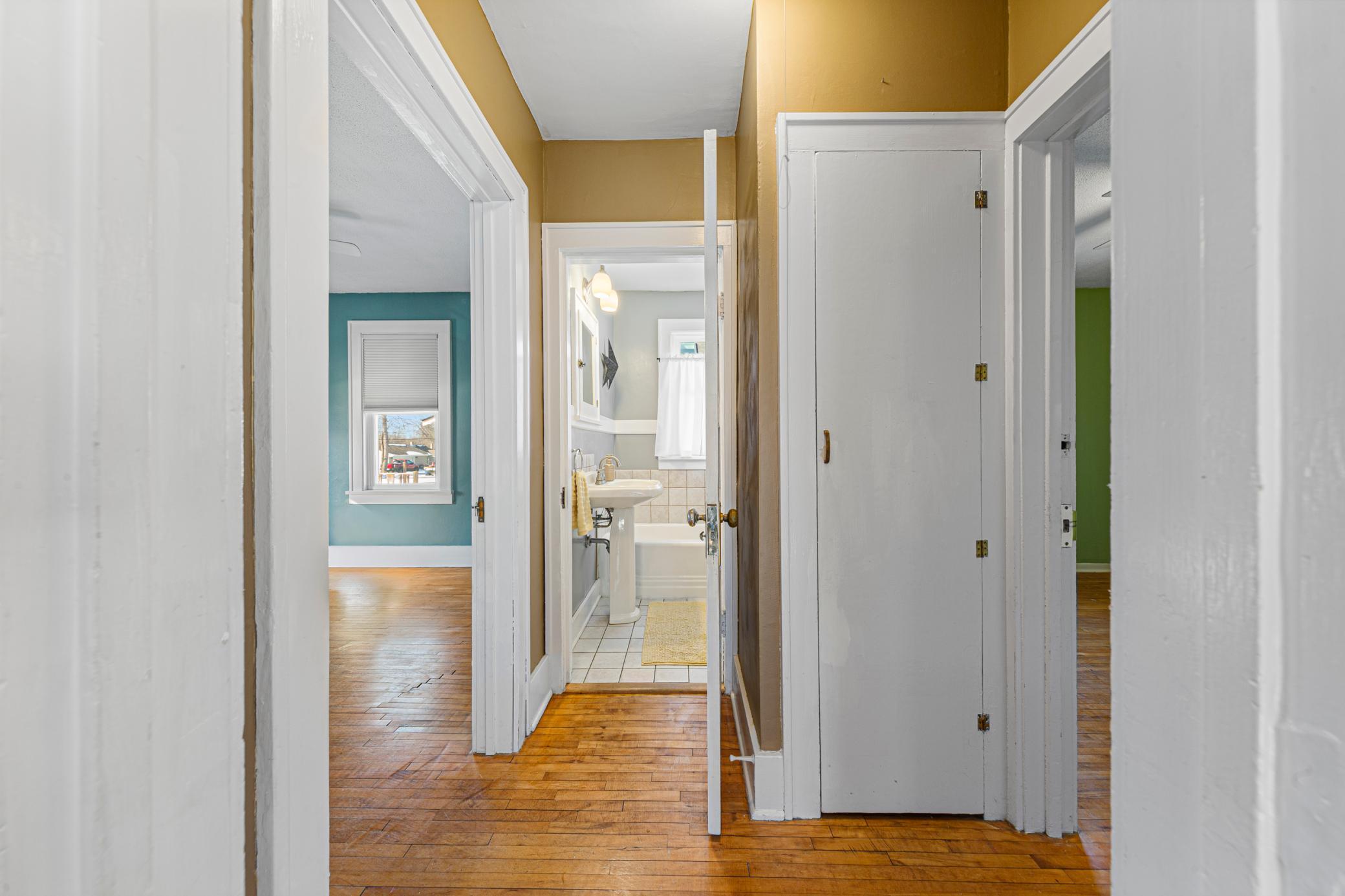 836 7th Avenue Southwest Faribault, MN 55021 - Photo 24 of 36