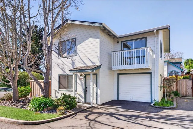 $825,000 | 2747 Orchard Street, Soquel, CA 95073